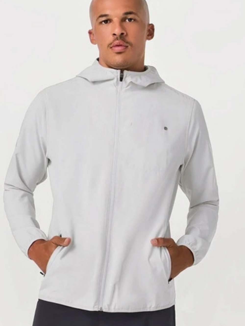Vuori Outdoor Trainer Shell Hooded Jacket in White